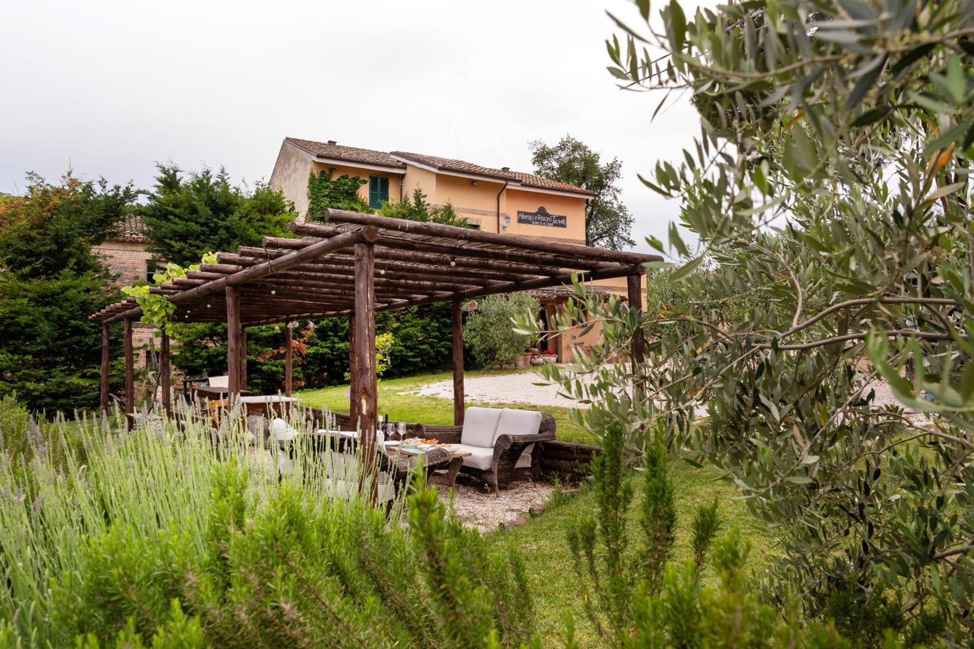 Locanda Tane San Giovanni  المظهر الخارجي الصورة