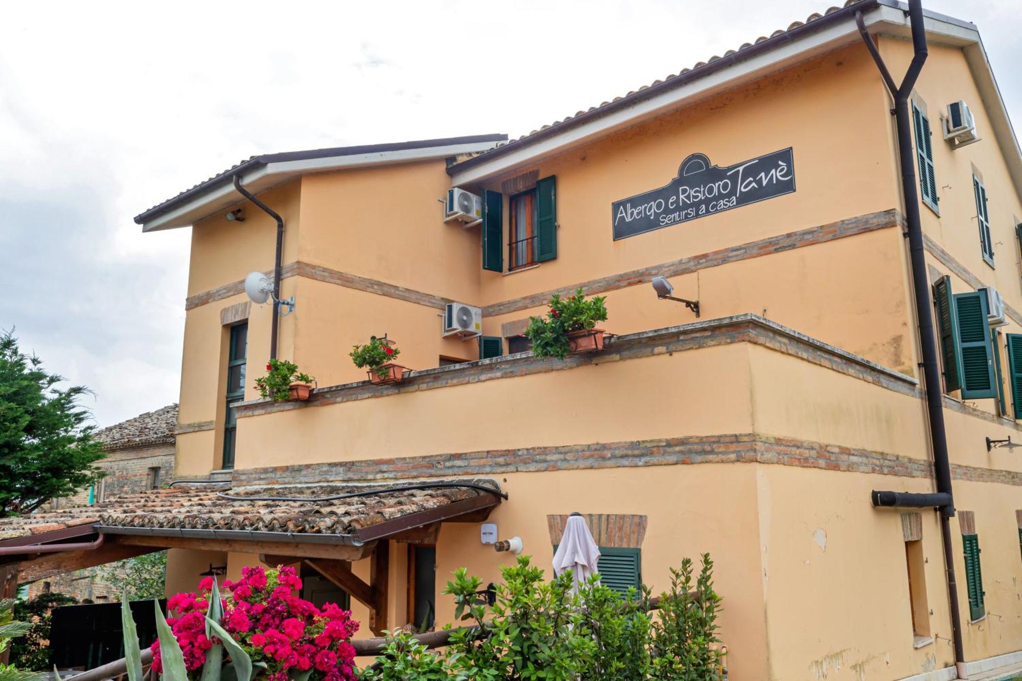 Locanda Tane San Giovanni  المظهر الخارجي الصورة
